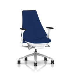 Fauteuil de bureau Sayl Herman Miller Fog-Blanc / Dossier Haut Et Assise Tissu Bleu Costa