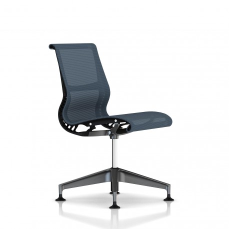 Siège Setu Herman Miller Graphite / Structure Graphite / Lyris Berry Blue