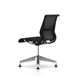 Siège Setu Herman Miller Alu Semi Poli / Structure Graphite / Lyris Graphite