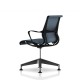 Chaise de réunion Setu Herman Miller Graphite / Structure Graphite / Lyris Berry Blue