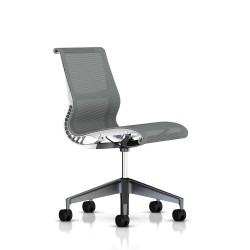 Siege Setu Herman Miller Graphite / Structure Studio White / Lyris Alpine
