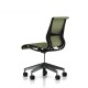 Chaise de réunion Setu Herman Miller Graphite / Structure Graphite / Lyris Chartreuse