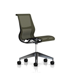 Siege Setu Herman Miller Graphite / Structure Graphite / Lyris Rattan