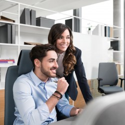 Fauteuil de bureau ergonomique JOYCEis3 218 Interstuhl